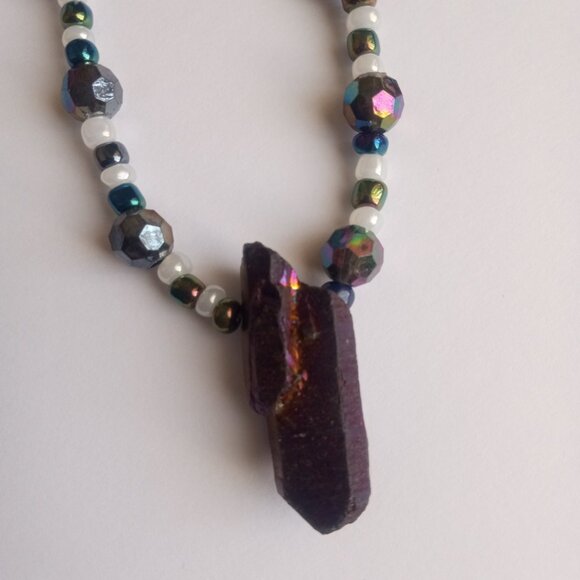 Purple iridescent necklace - Picture 5 of 6